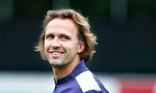 Thumbnail for article: Zenden moet plaats in PSV-staf afstaan: 'Hij neemt zijn eigen mensen mee'