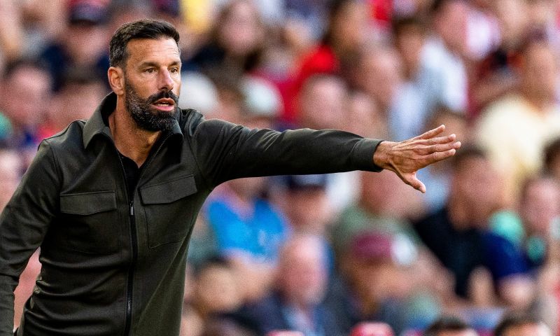 Ruud van Nistelrooij waserg aangeslagen na het dramatische nieuws van Slegers