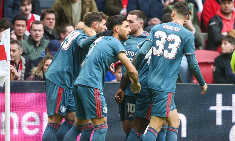 Feyenoord wint in de Johan Cruijff Arena met 2-3 van Ajax