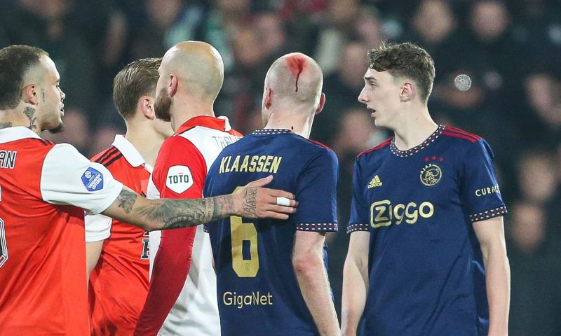 infantino haalt uit naar feyenoord-hooligans die klaassen bekogelden