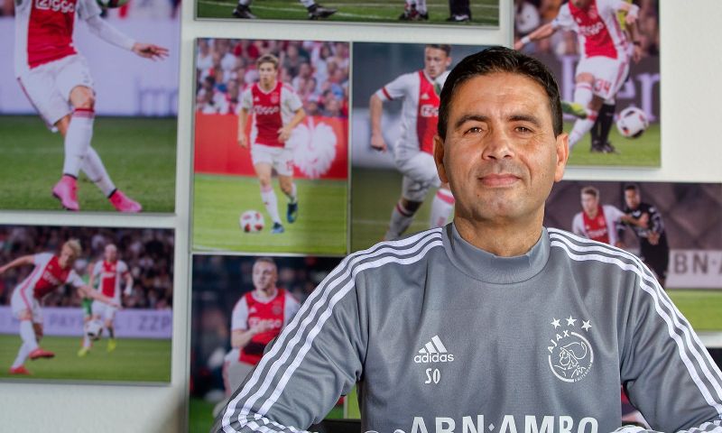 Hoofd jeugdopleiding vertrekt bij Ajax