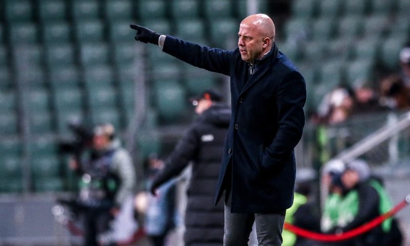 Arne Slot moet na dit seizoen vertrekken bij Feyenoord, stelt Wim Kieft