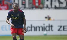 Thumbnail for article: 'Bijzonder nieuws uit Amsterdam: Ajax weigert bod van 23 miljoen euro op Bassey'  