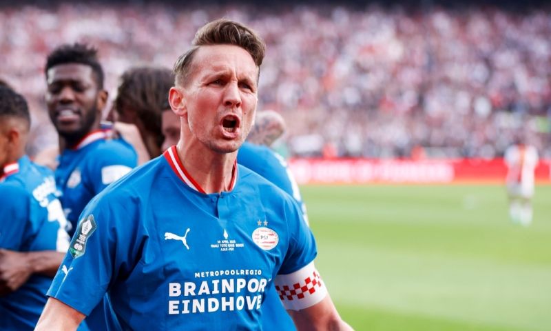 Luuk de Jong speler van de maand Feyenoord hofleverancier