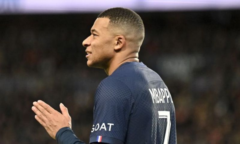 Transfersaga Mbappé begint: welke opties heeft de Franse superster deze zomer?