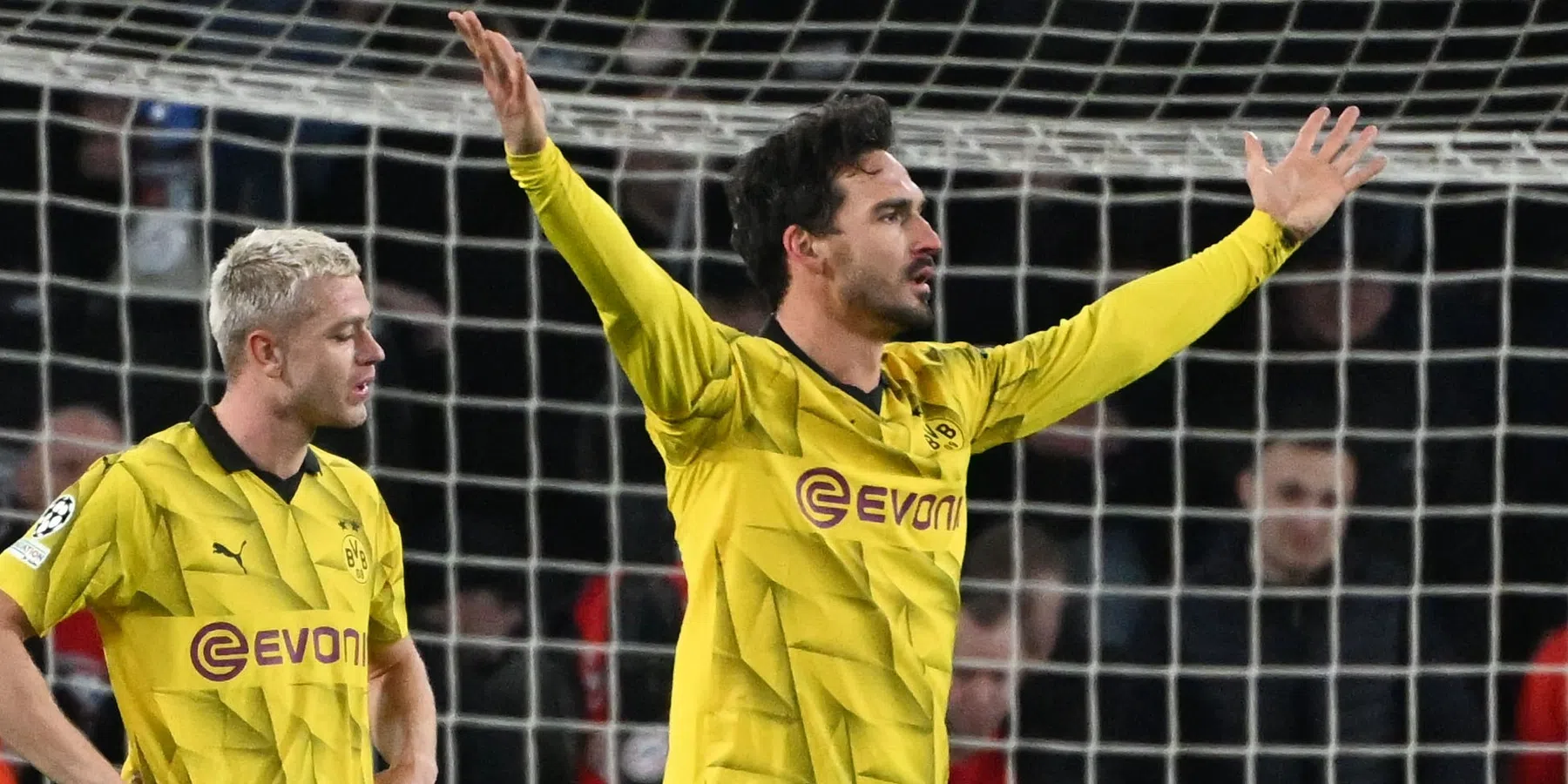 Mats Hummels over de penalty van PSV