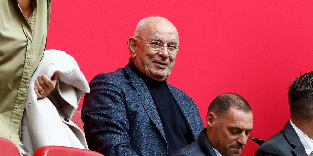 Michael van Praag wil de leden van Ajax snel bijpraten over Alex Kroes