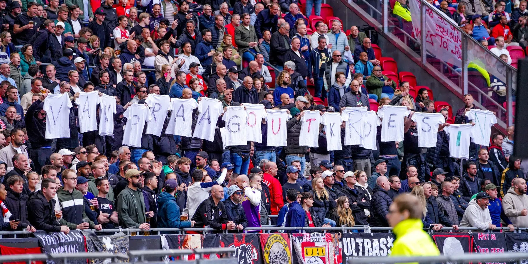 Dit is de reactie van de AFCA Supportersclub op het aanblijven van Alex Kroes