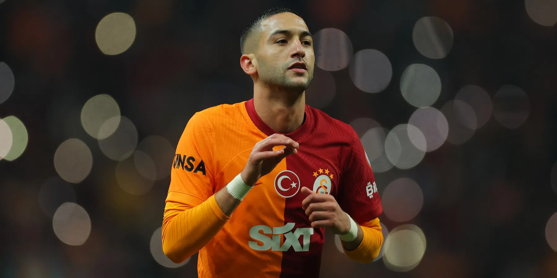 Volgens Fabrizio Romano heeft Galatasaray de koopoptie op Hakim Ziyech gelicht