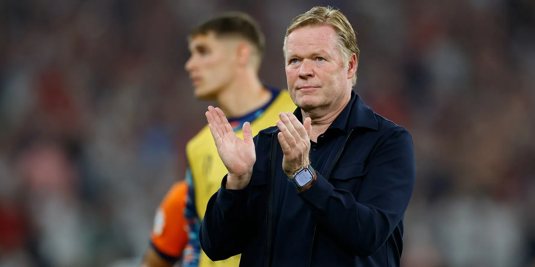 Ronald Koeman zeer kritisch op arbitrage na omstreden strafschopmoment